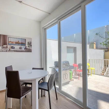 Luxury 4br Terrace & Bbq In St Julians Villa St. Julian's