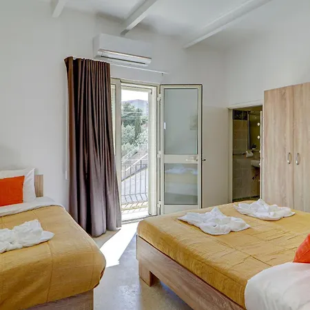 Villa Luxury 4br Terrace & Bbq In St Julians